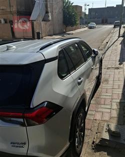 تويوتا راف 4